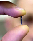 10cm ISO Transponder PP Microchip 6,86g Ống tiêm 6 miếng dán dính